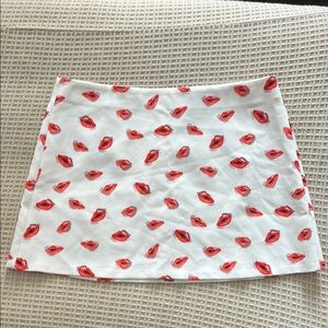 Zara White Mini Skirt with Red Lips Print